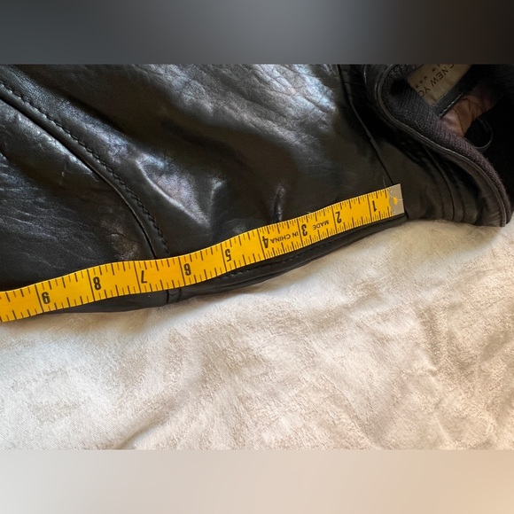 Marc New York Andrew Marc Large Black Lambskin Leather - Picture 11 of 12